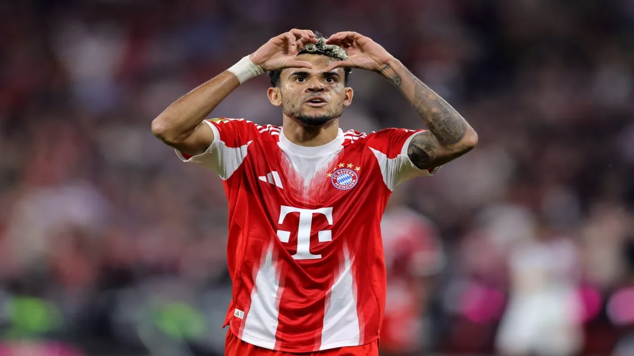 الكشف عن كواليس فشل انتقال لويس دياز إلى برشلونة 3 مرات